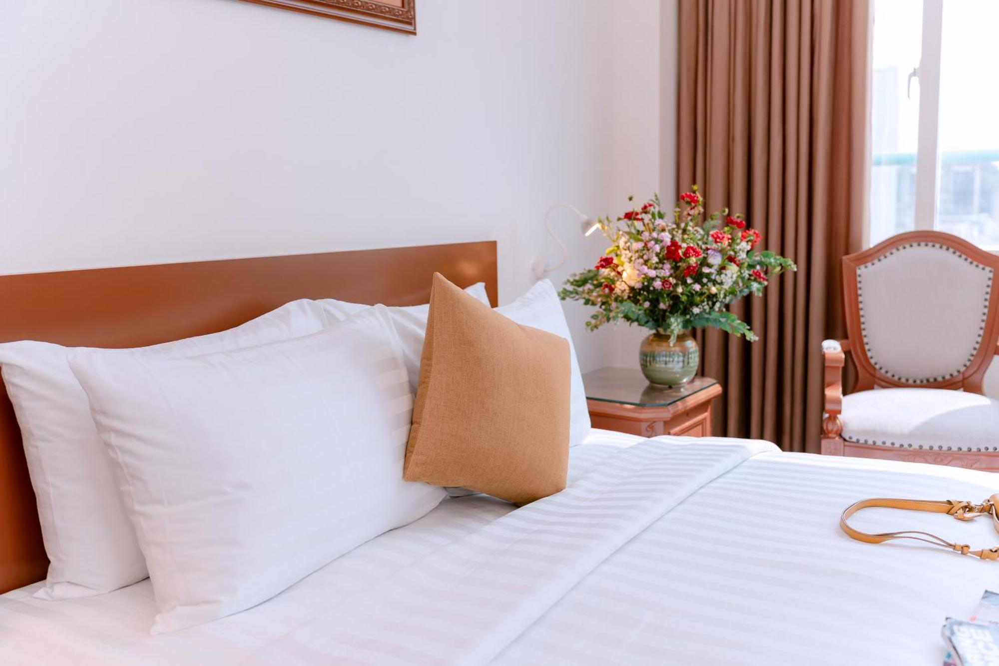 Dahlialand Saigon Hotel & Swimming Pool Ho Şi Min Exterior foto