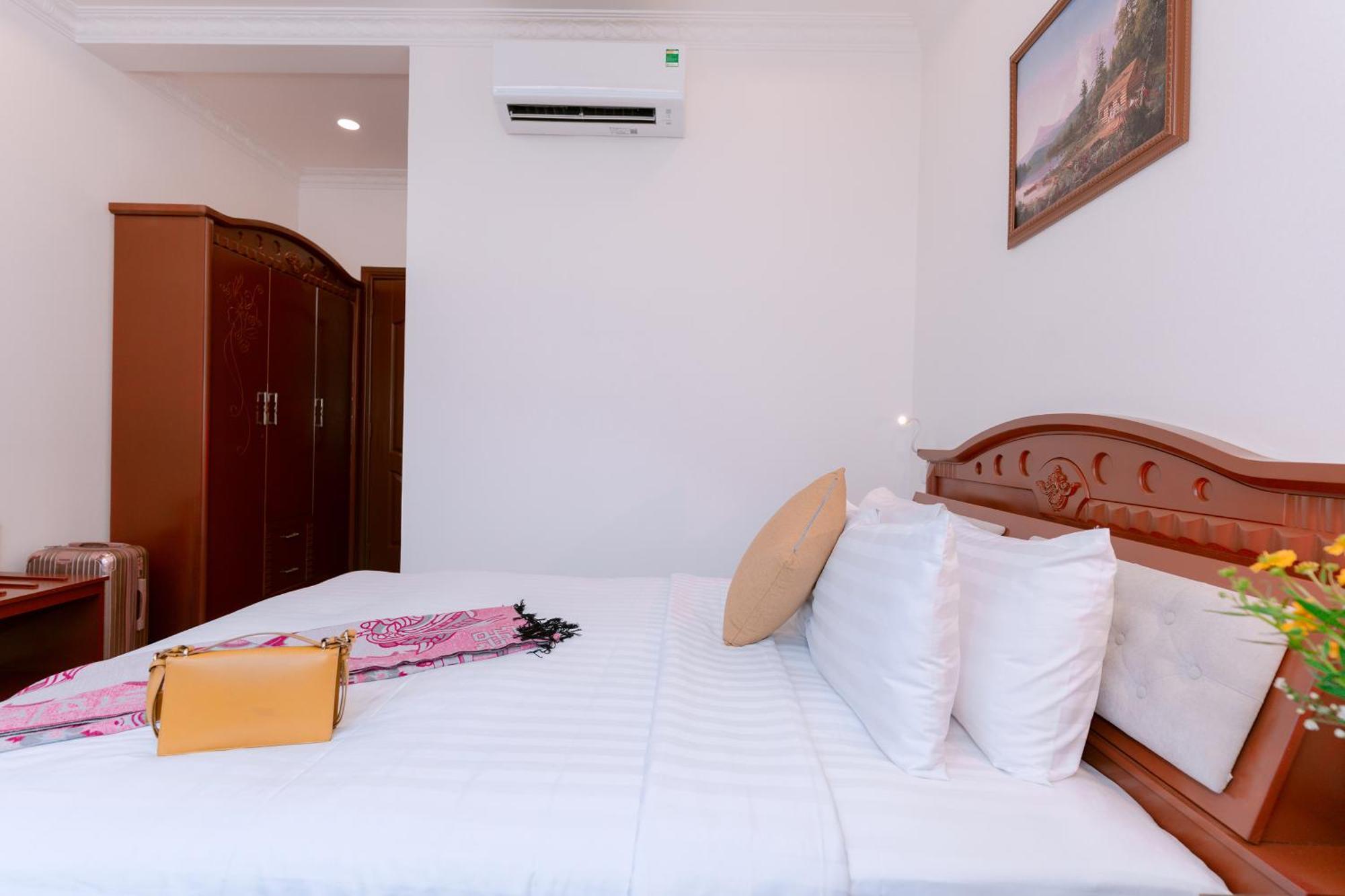 Dahlialand Saigon Hotel & Swimming Pool Ho Şi Min Exterior foto